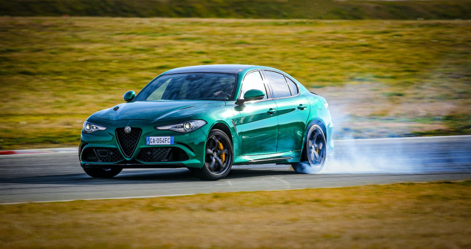 Νέες Alfa Romeo Giulia και Stelvio Quadrifoglio 